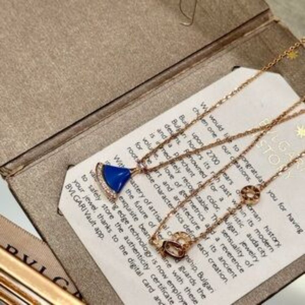 Bulgari Dress Necklace - Picture 6 of 9